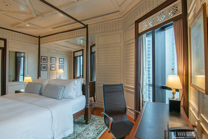 The-Athenee-Hotel-Room-2
